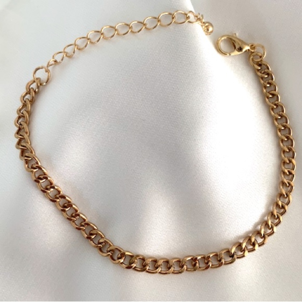 Yara Bracelet ✨ FREE WITH PURCHASE
